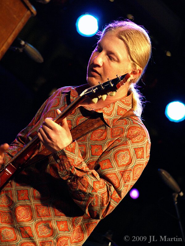 060Luminato_ Derek Trucks_06072009.JPG